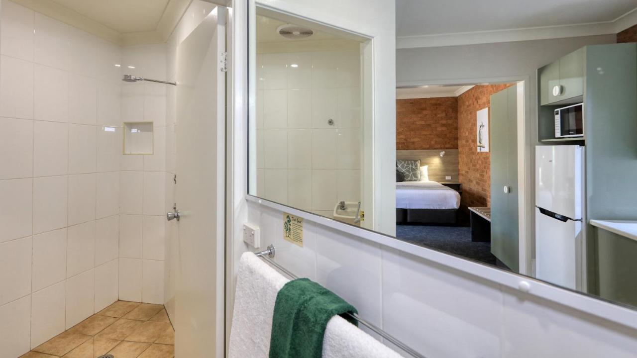 Hamilton Henry Parkes Motor Inn المظهر الخارجي الصورة