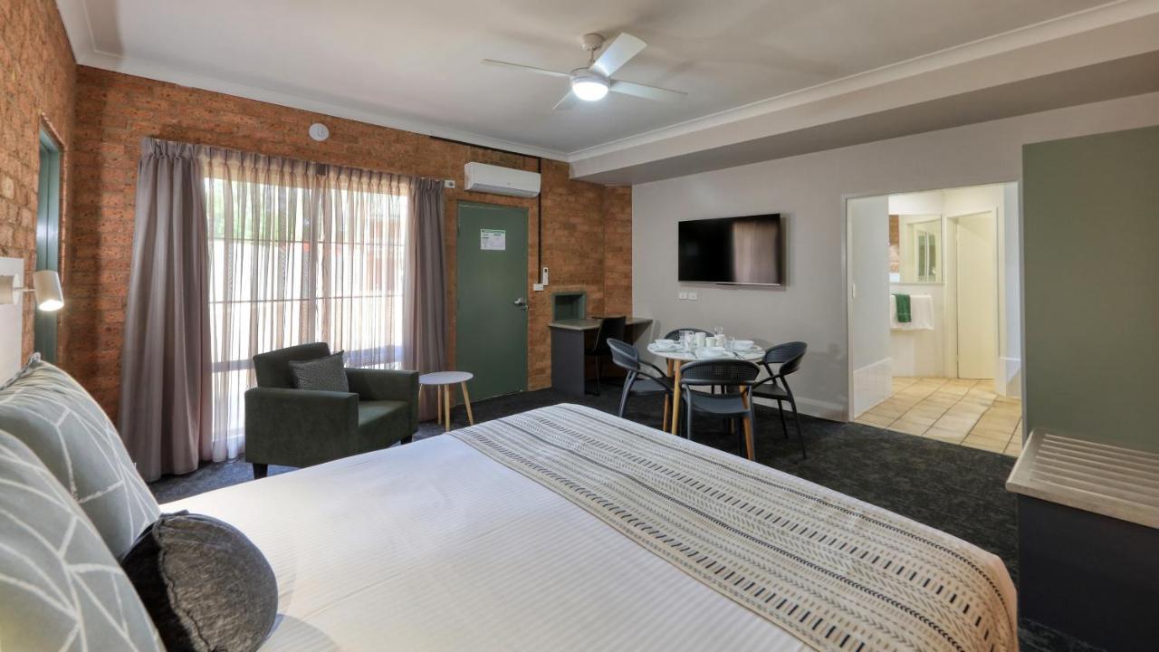 Hamilton Henry Parkes Motor Inn المظهر الخارجي الصورة