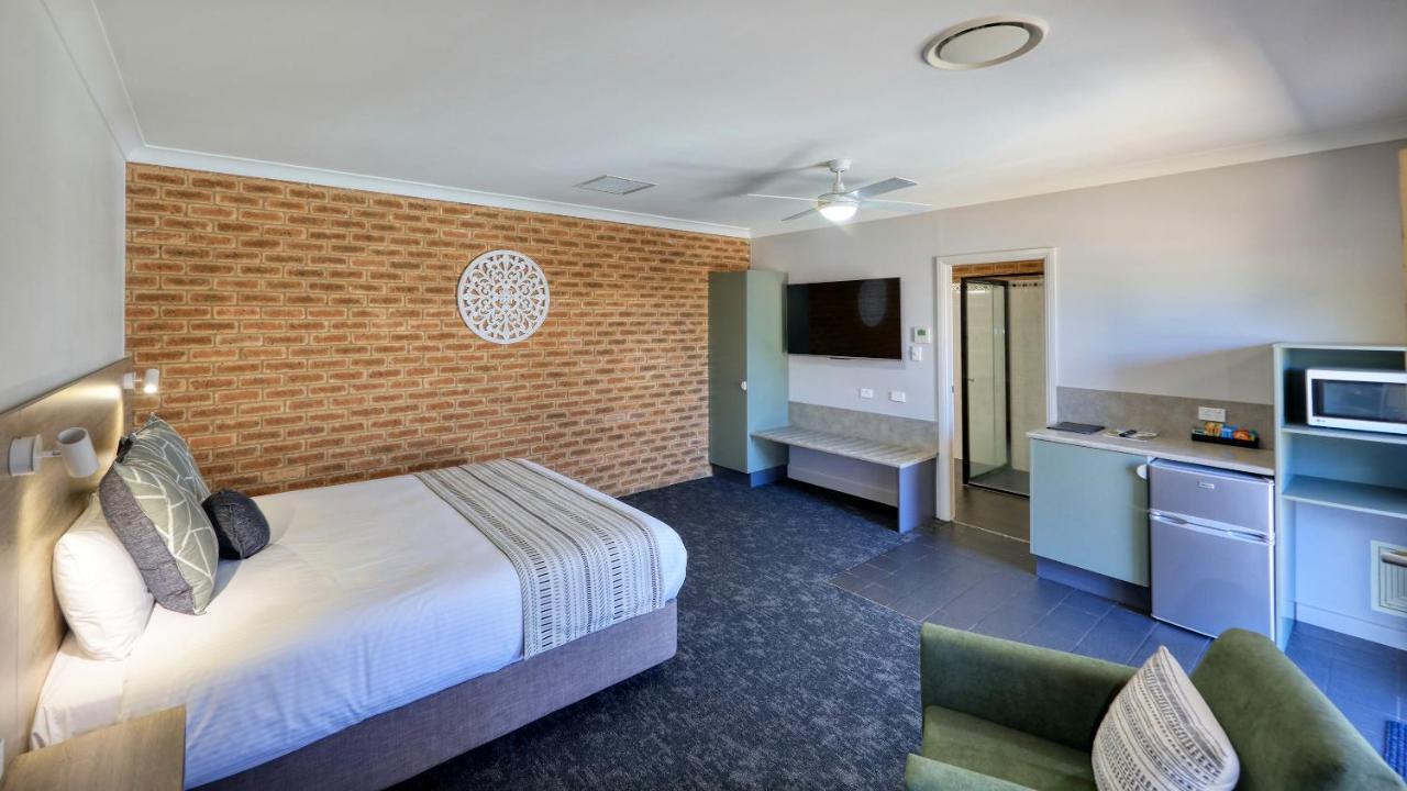 Hamilton Henry Parkes Motor Inn المظهر الخارجي الصورة