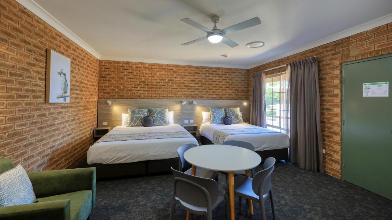 Hamilton Henry Parkes Motor Inn المظهر الخارجي الصورة