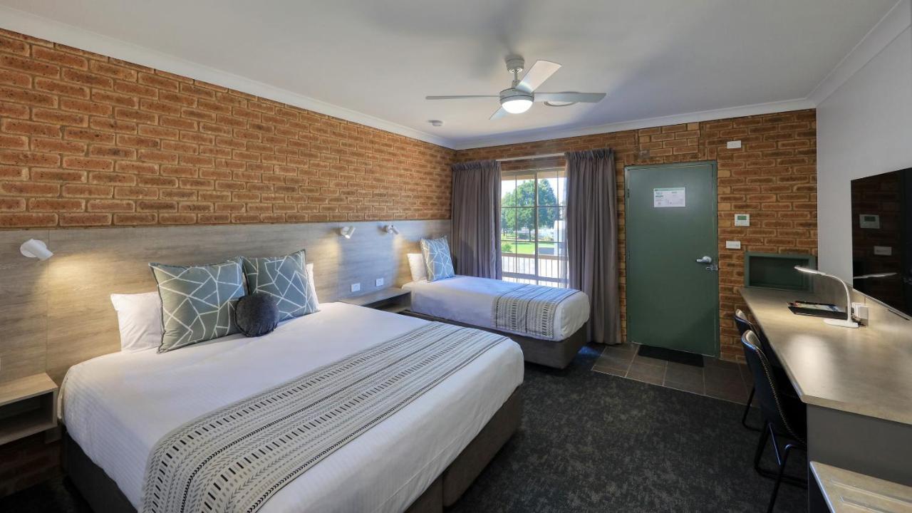 Hamilton Henry Parkes Motor Inn المظهر الخارجي الصورة