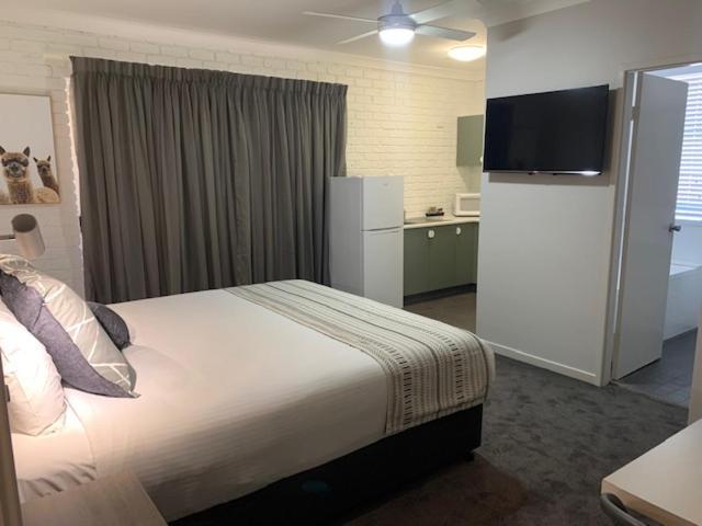 Hamilton Henry Parkes Motor Inn المظهر الخارجي الصورة