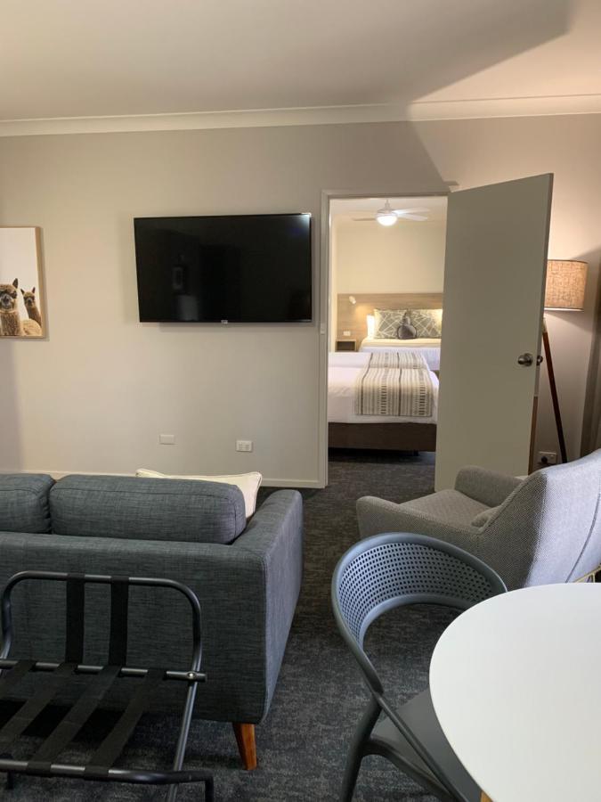 Hamilton Henry Parkes Motor Inn المظهر الخارجي الصورة