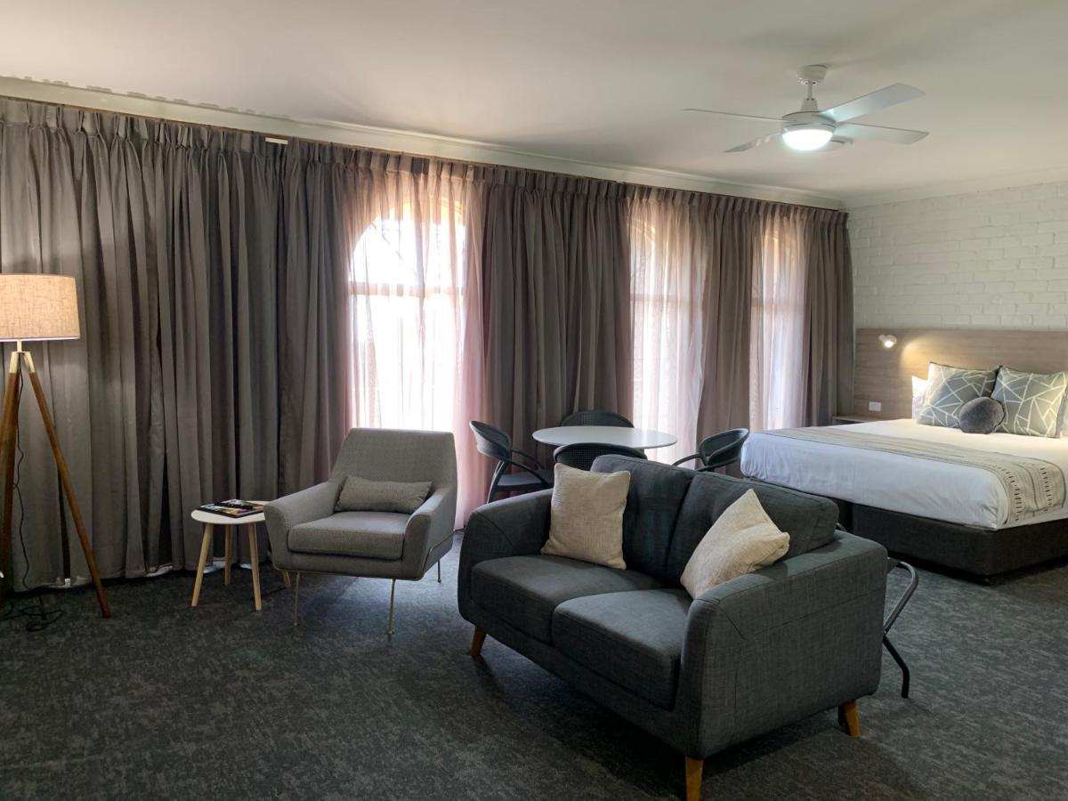 Hamilton Henry Parkes Motor Inn المظهر الخارجي الصورة